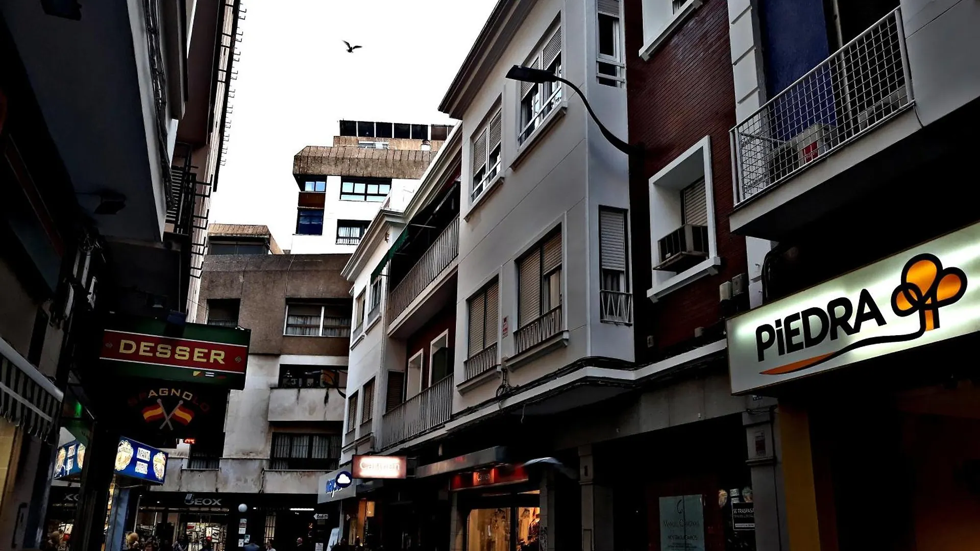 Urban Suites El Postigo Cordoba Homestay