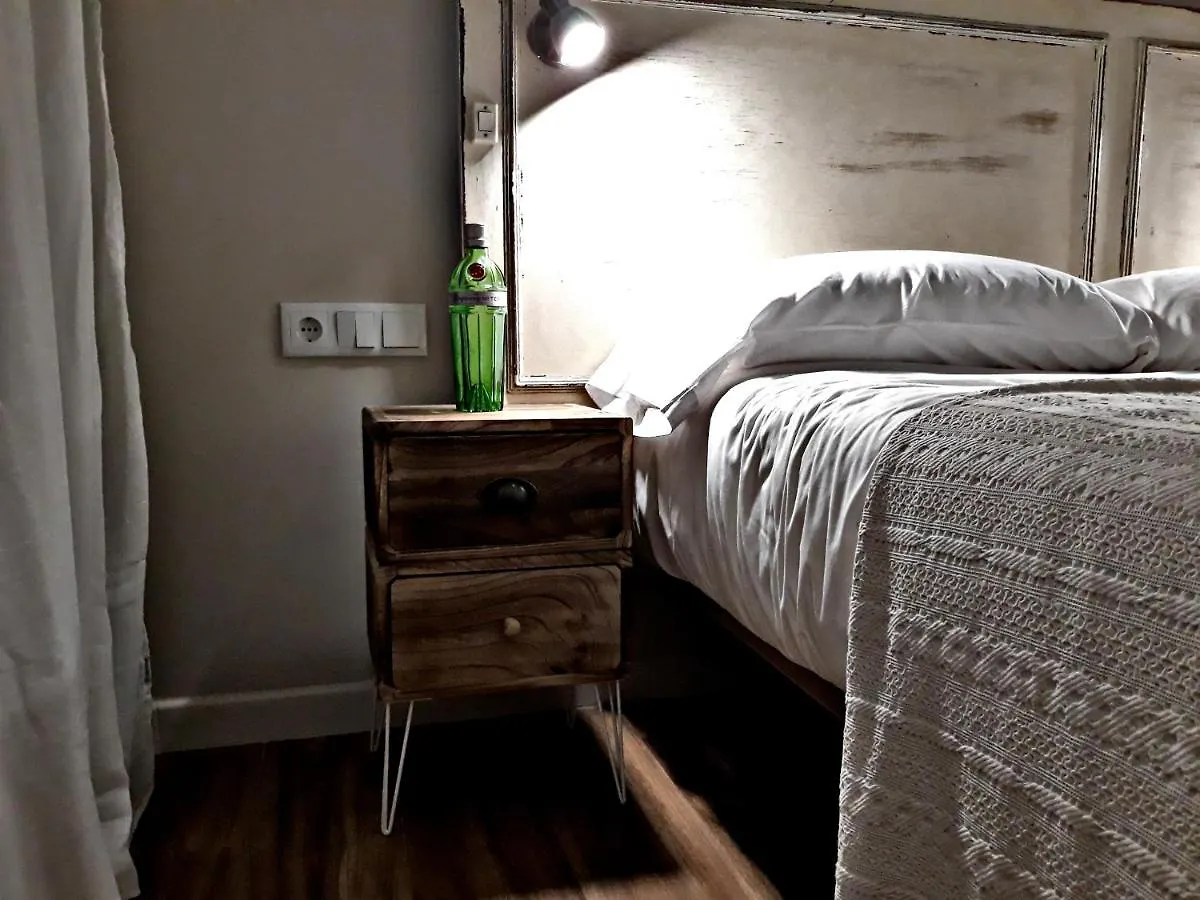 Homestay Urban Suites El Postigo Cordoba Spain