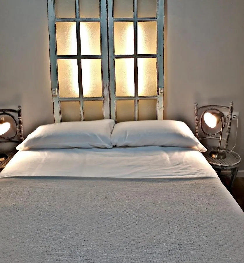 Urban Suites El Postigo Cordoba Homestay